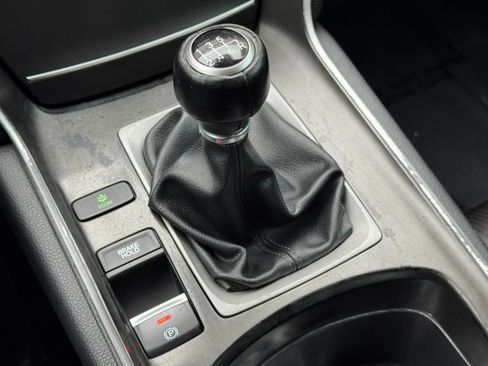 Used 2018 Honda Accord Sport image 28