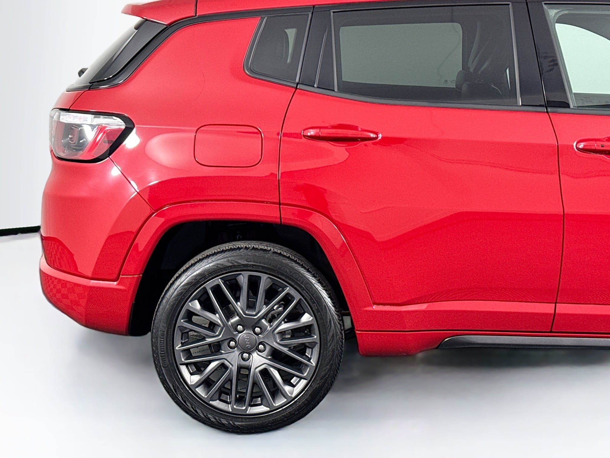 Used 2022 Jeep Compass Limited AWD/4WD image 44