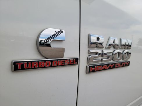 Used 2015 RAM 2500 Tradesman w/ Chrome Appearance Group AWD/4WD image 15