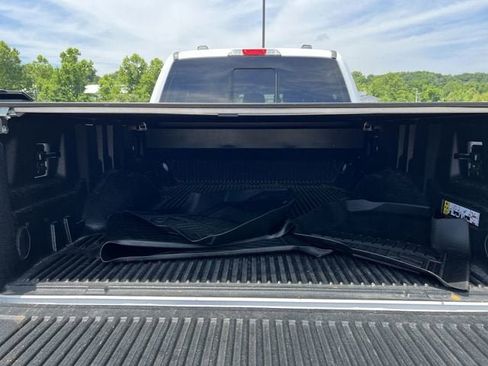 Used 2022 Ford F350 Lariat w/ Chrome Package AWD/4WD image 26