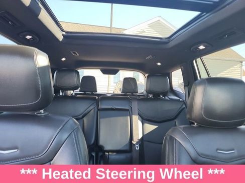 Used 2023 Cadillac XT6 Sport image 2