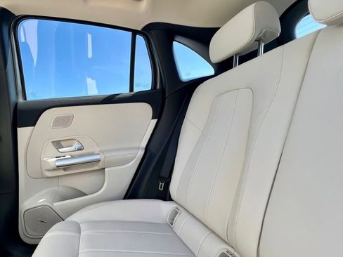 Certified 2023 Mercedes-Benz GLA 250 4MATIC image 12