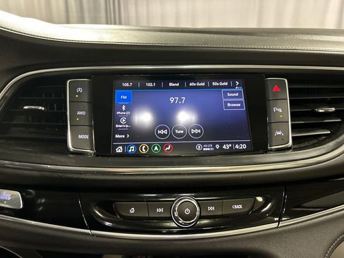 Used 2023 Buick Enclave Avenir w/ Avenir Technology Package image 17