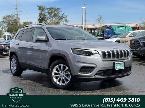 Used 2021 Jeep Cherokee Latitude FWD image 1