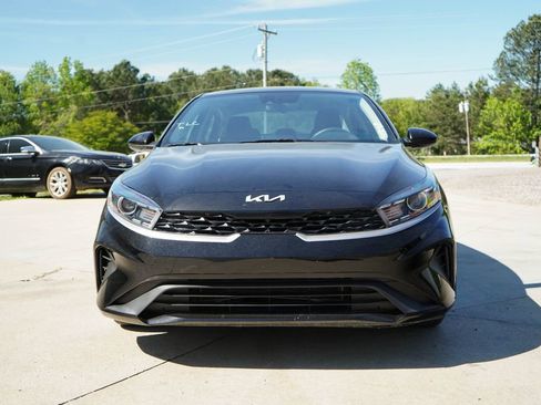 Used 2024 Kia Forte LX image 10