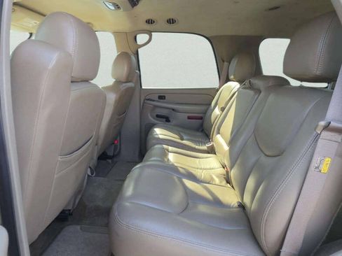 Used 2005 Chevrolet Tahoe LS RWD image 7