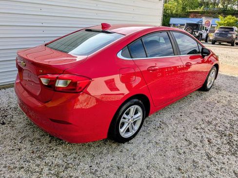 Used 2017 Chevrolet Cruze LT w/ Sun And Sound Package FWD image 18