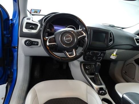 Used 2021 Jeep Compass Latitude w/ Sun and Sound Group image 5