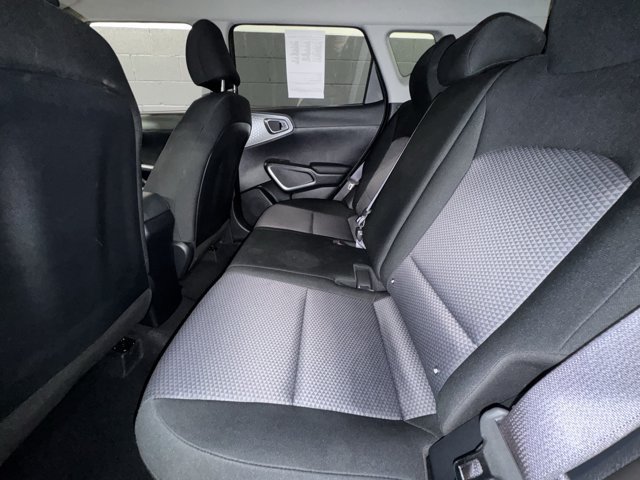 Used 2024 Kia Soul LX w/ LX Technology Package FWD image 7