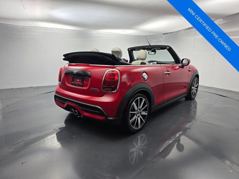 Used 2024 MINI Cooper S w/ Signature Upholstery Package FWD image 4