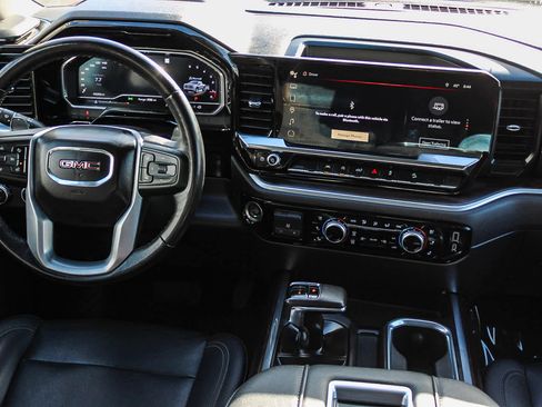 Used 2022 GMC Sierra 1500 SLT w/ SLT Premium Package image 13