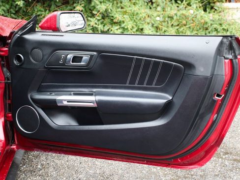 Used 2018 Ford Mustang GT Premium w/ GT Performance Package image 34