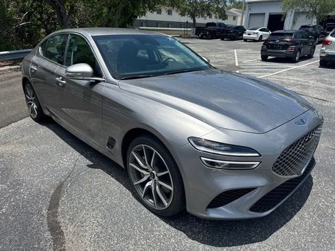 Used 2025 Genesis G70 2.5T AWD/4WD image 3