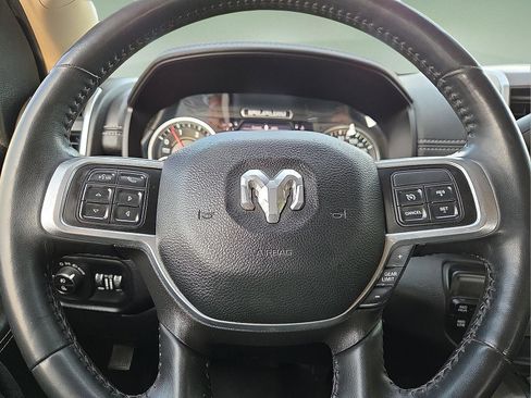 Used 2022 RAM 2500 Laramie w/ Body Color Bumper Group AWD/4WD image 24