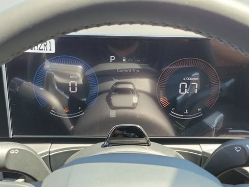 New 2027 Hyundai Santa Fe SEL FWD image 9