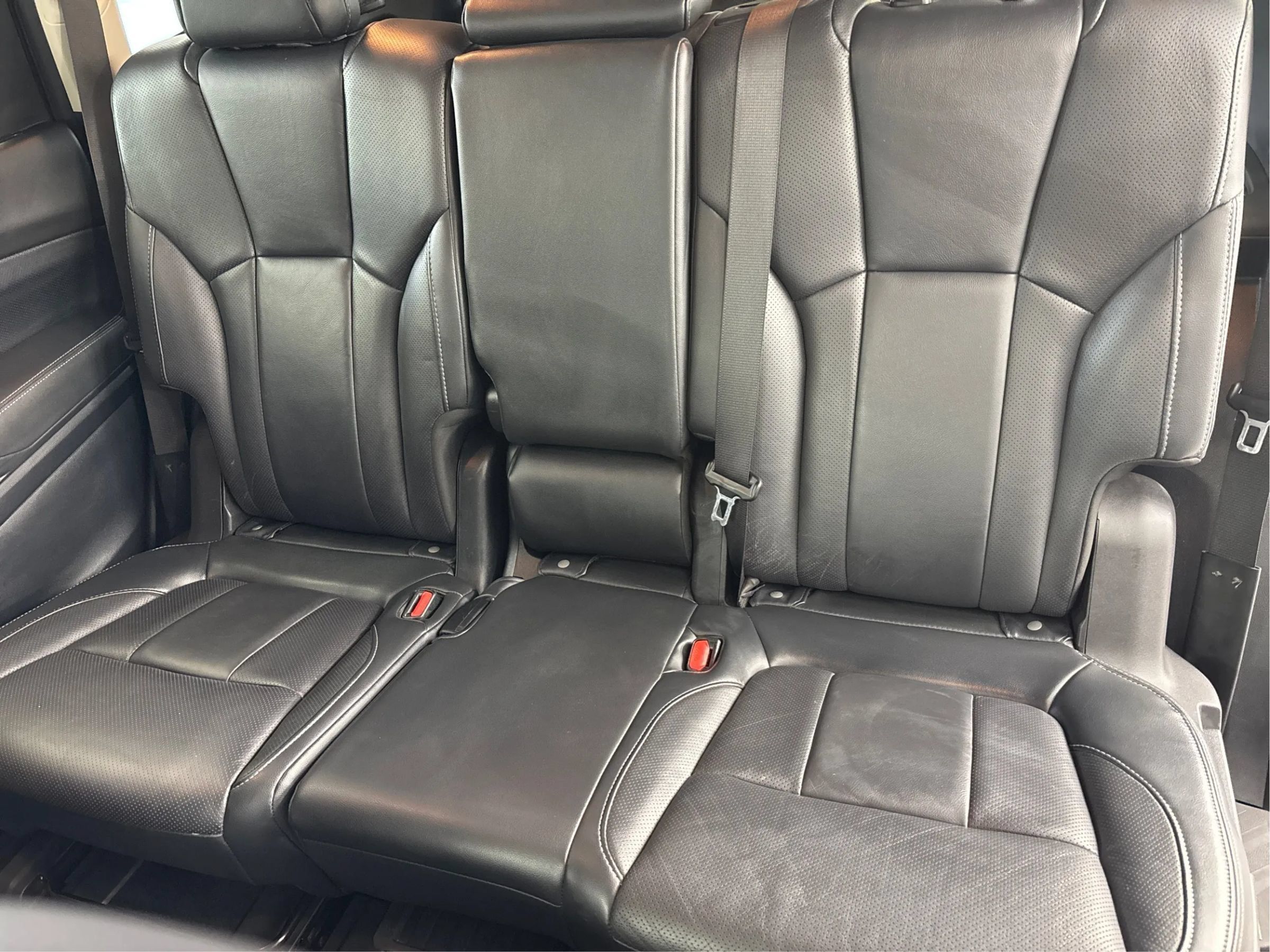 Used 2023 Subaru Ascent Limited AWD/4WD image 46