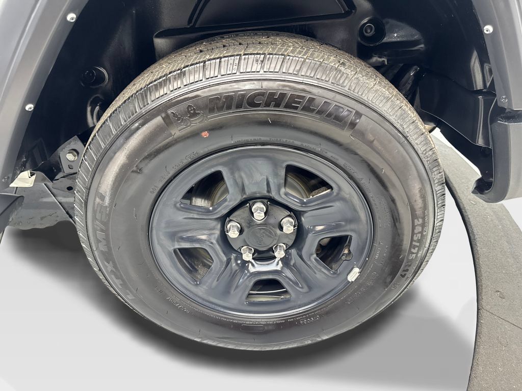 Used 2022 Jeep Wrangler Sport AWD/4WD image 79