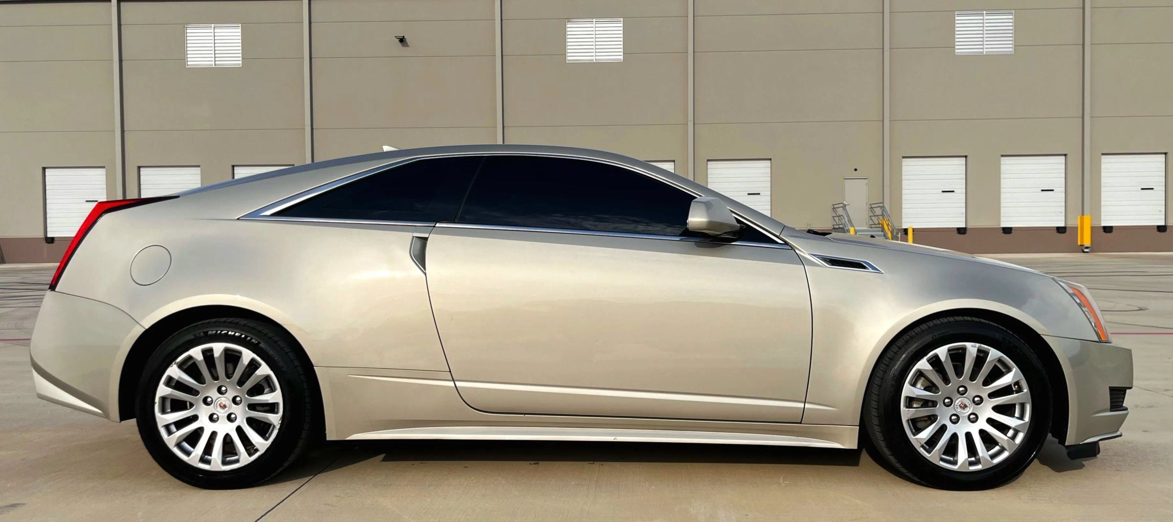 Used 2014 Cadillac CTS Coupe RWD image 8