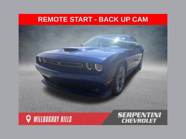 Used 2020 Dodge Challenger R/T RWD image 1