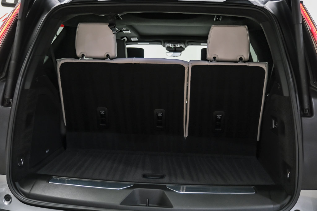Used 2025 Cadillac Escalade Sport Platinum AWD/4WD image 54