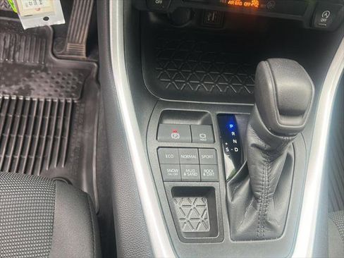 Certified 2023 Toyota RAV4 LE image 17