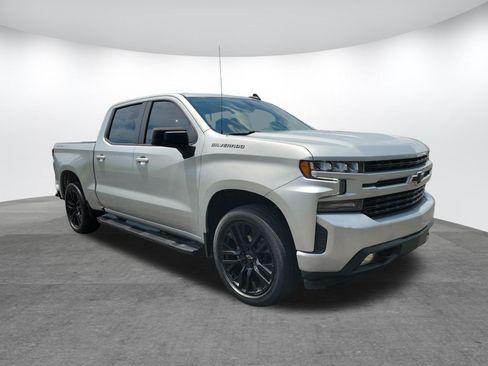 Used 2021 Chevrolet Silverado 1500 RST w/ Convenience Package II AWD/4WD image 19