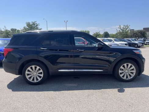 Used 2020 Ford Explorer Limited w/ Class III Trailer Tow Package AWD/4WD image 4