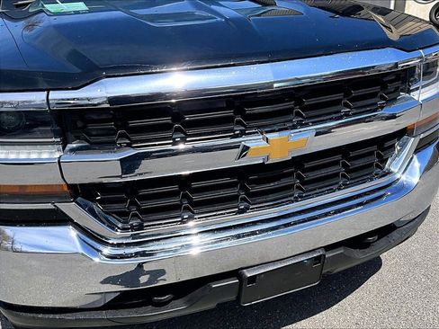 Used 2016 Chevrolet Silverado 1500 LT AWD/4WD image 26