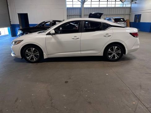 Used 2023 Nissan Sentra SV FWD image 6
