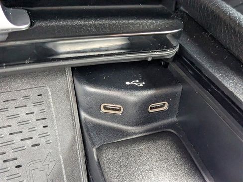 Used 2024 Mercedes-Benz GLE 350 4MATIC image 21