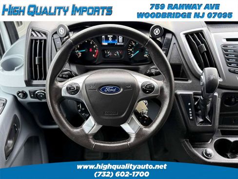 Used 2018 Ford Transit 150 XLT image 29