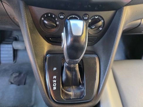 Used 2014 Ford Transit Connect XL image 40