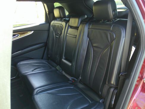 Used 2016 Lincoln MKX Reserve w/ Cargo Utility Package image 35