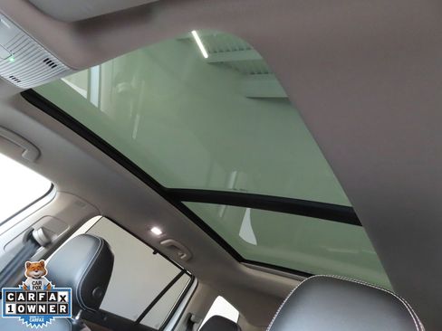 Used 2024 Volkswagen Atlas SE image 21