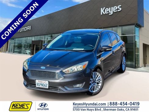 Used 2017 Ford Focus Titanium image 1