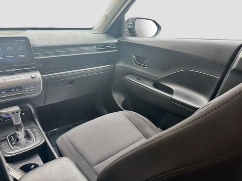 Used 2024 Hyundai Kona SEL FWD image 19