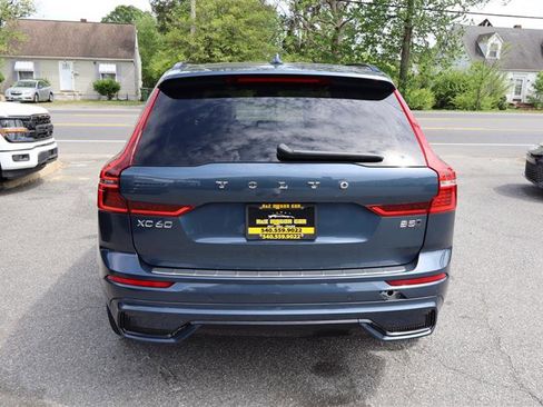 Used 2026 Volvo XC60 B5 Plus image 6