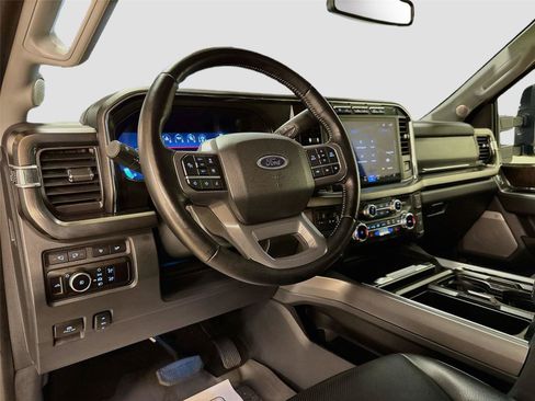 Used 2024 Ford F250 Lariat w/ Lariat Ultimate Package AWD/4WD image 9