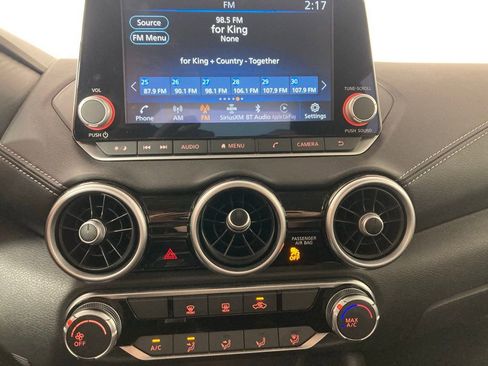 Used 2024 Nissan Sentra SV image 2