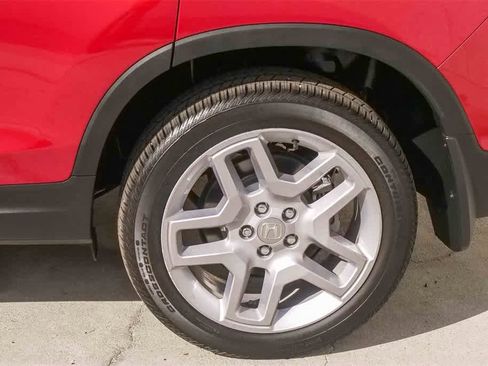 Used 2024 Honda Passport EX-L image 6