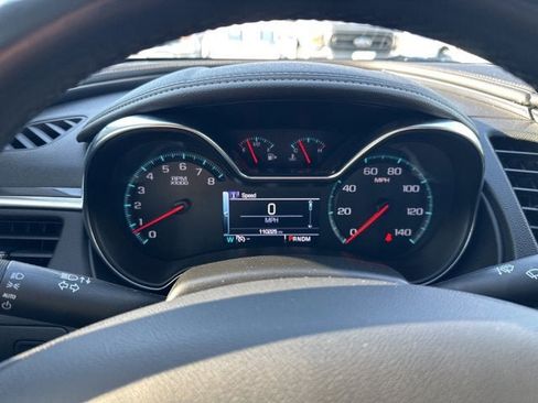 Used 2018 Chevrolet Impala LT image 16