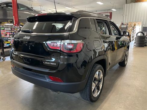 Used 2018 Jeep Compass Limited w/ Navigation Group image 6