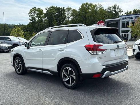 Certified 2023 Subaru Forester Touring AWD/4WD image 8