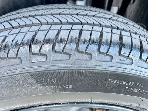 Used 2024 Ford Maverick Lariat w/ Black Appearance Package image 23