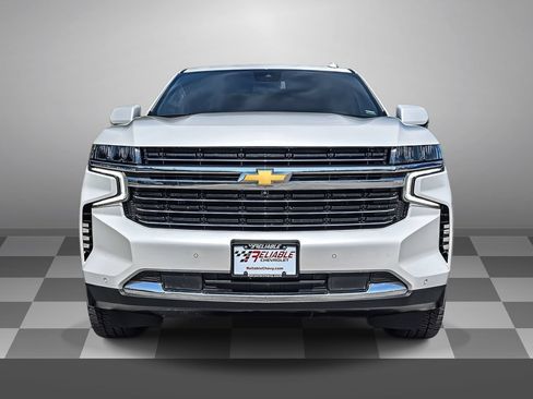 Used 2023 Chevrolet Tahoe LT w/ Luxury Package AWD/4WD image 2