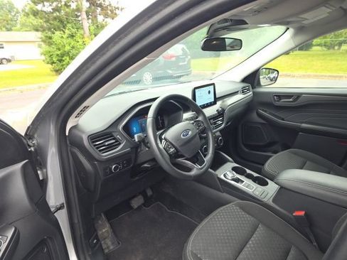 Used 2023 Ford Escape Active AWD/4WD image 10