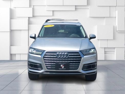 Used 2018 Audi Q7 3.0T Prestige w/ Prestige Package AWD/4WD image 2