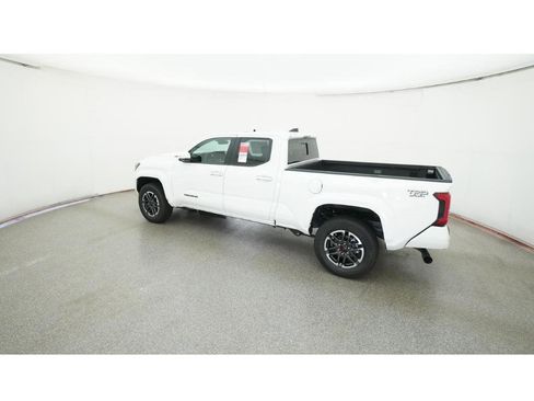 New 2025 Toyota Tacoma TRD Sport image 4