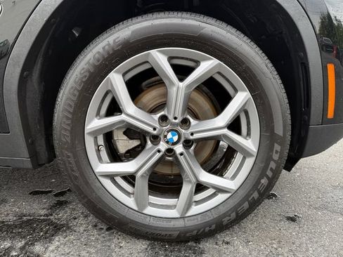 Used 2024 BMW X3 xDrive30i w/ Premium Package AWD/4WD image 16