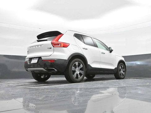 Used 2020 Volvo XC40 T5 Inscription image 39